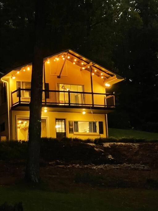 Cozy, Lake Lanier Property With Amazing Views Villa Dawsonville Exterior photo